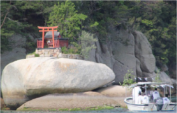嚴島神社と神鴉について 写真2